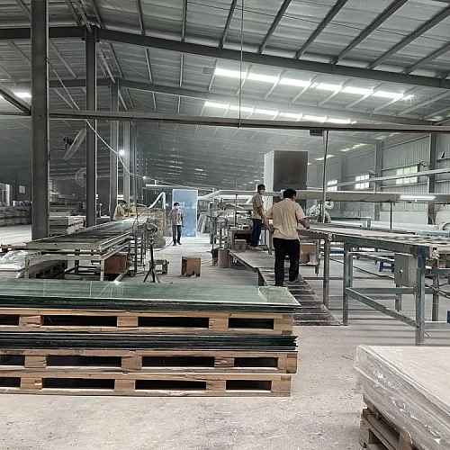 Architectural solid surface components in the ESHINE workshop